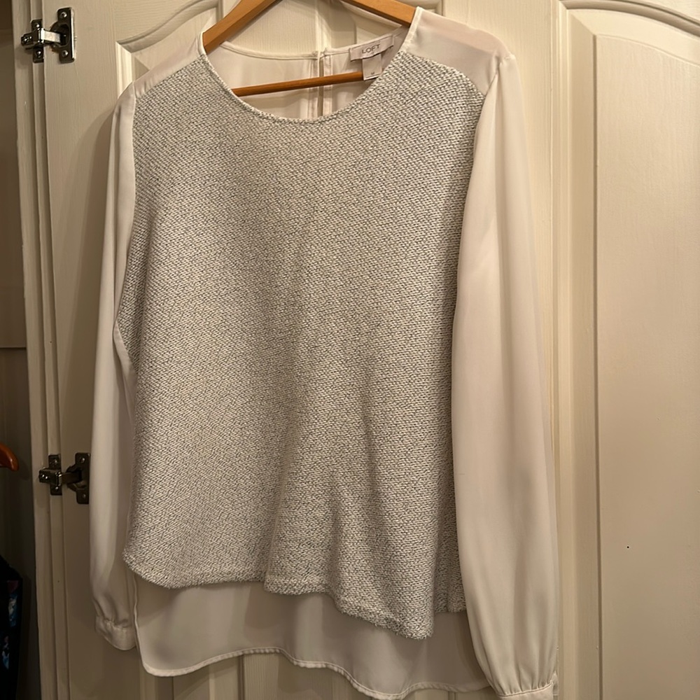 Loft- Women’s Cream Blouse - Medium